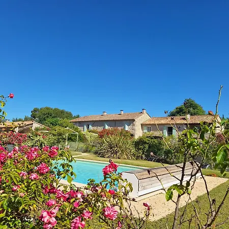 Bed & Breakfast Mas Des Figues - Mas Xviiie - Tres Calme - Certifie Biologique Frbio10- Piscine Roseraie - Cuisine Maison Brunch Paysan Mediterraneen Potager Huile D'Olive Bio - Agritourisme - Alpilles Saint Remy De Provence - Ouvert Du 01E Mai Au 30 Septembre - 4*
