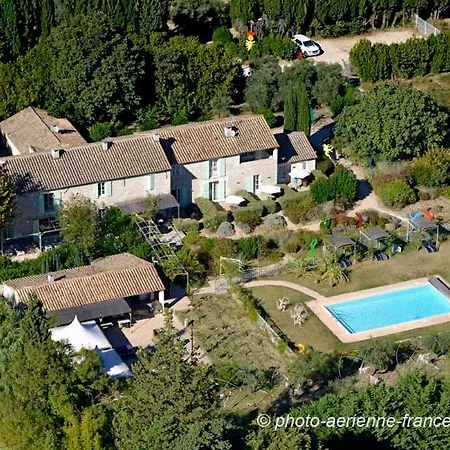 Bed & Breakfast Mas Des Figues - Mas Xviiie - Tres Calme - Certifie Biologique Frbio10- Piscine Roseraie - Cuisine Maison Brunch Paysan Mediterraneen Potager Huile D'Olive Bio - Agritourisme - Alpilles Saint Remy De Provence - Ouvert Du 01E Mai Au 30 Septembre - 4*